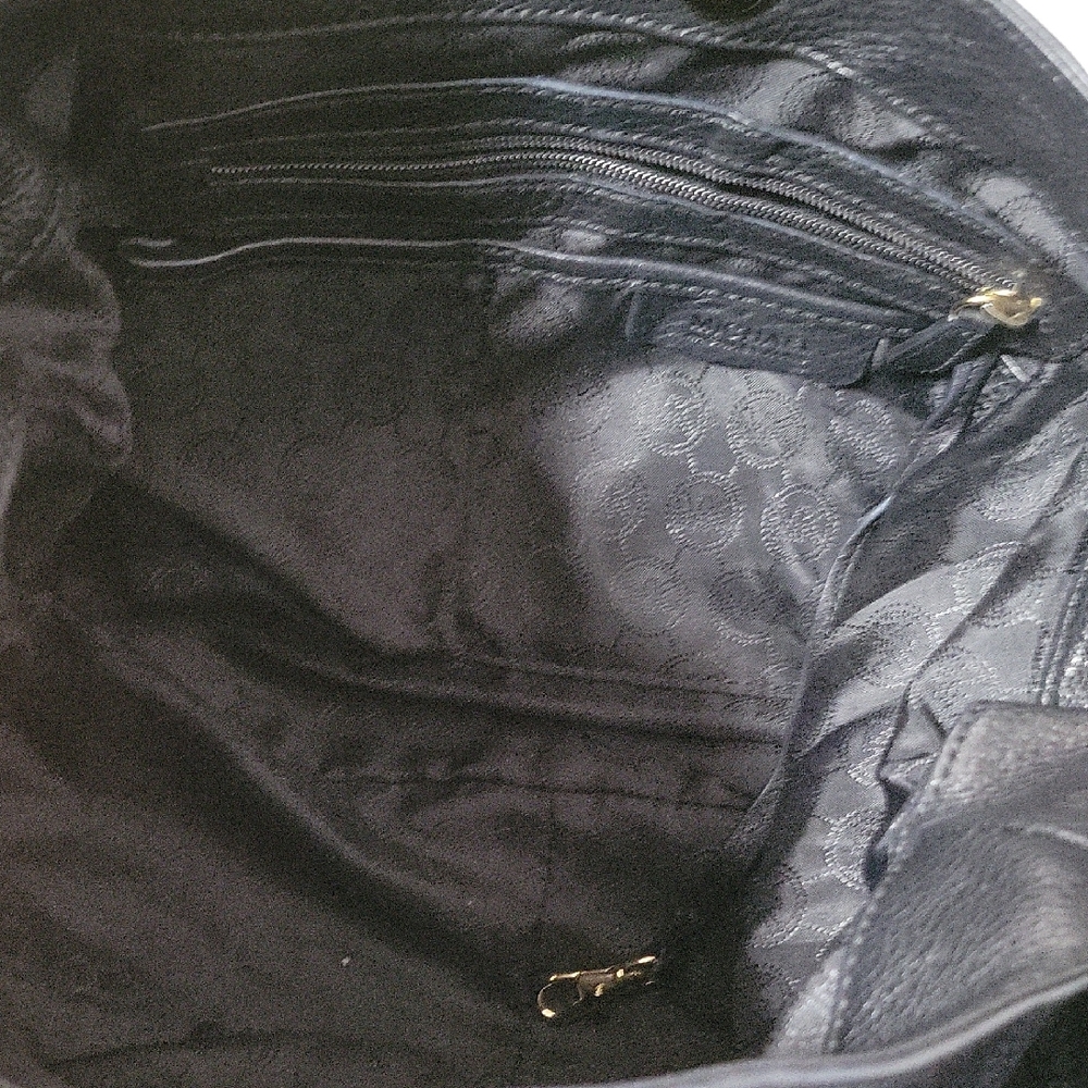 Michael Kors Large Black Leather Hobo Bag - Picture 8 of 15